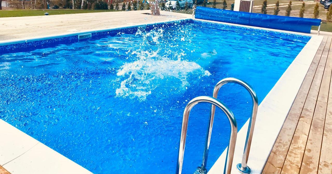 Dom Wczasowy Rudnik Z Basenem, Sauna I Bania Wladyslawowo-Chlapowo Ngoại thất bức ảnh