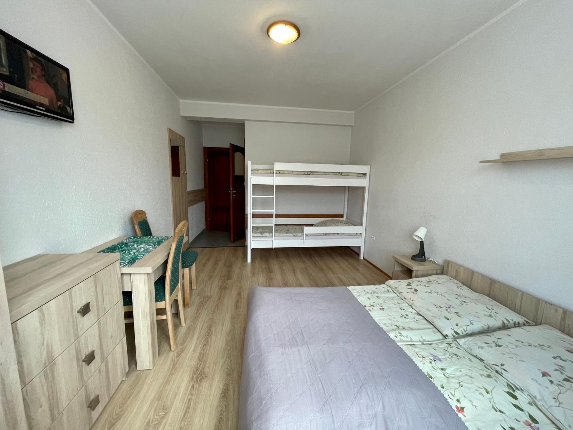 Dom Wczasowy Rudnik Z Basenem, Sauna I Bania Wladyslawowo-Chlapowo Ngoại thất bức ảnh